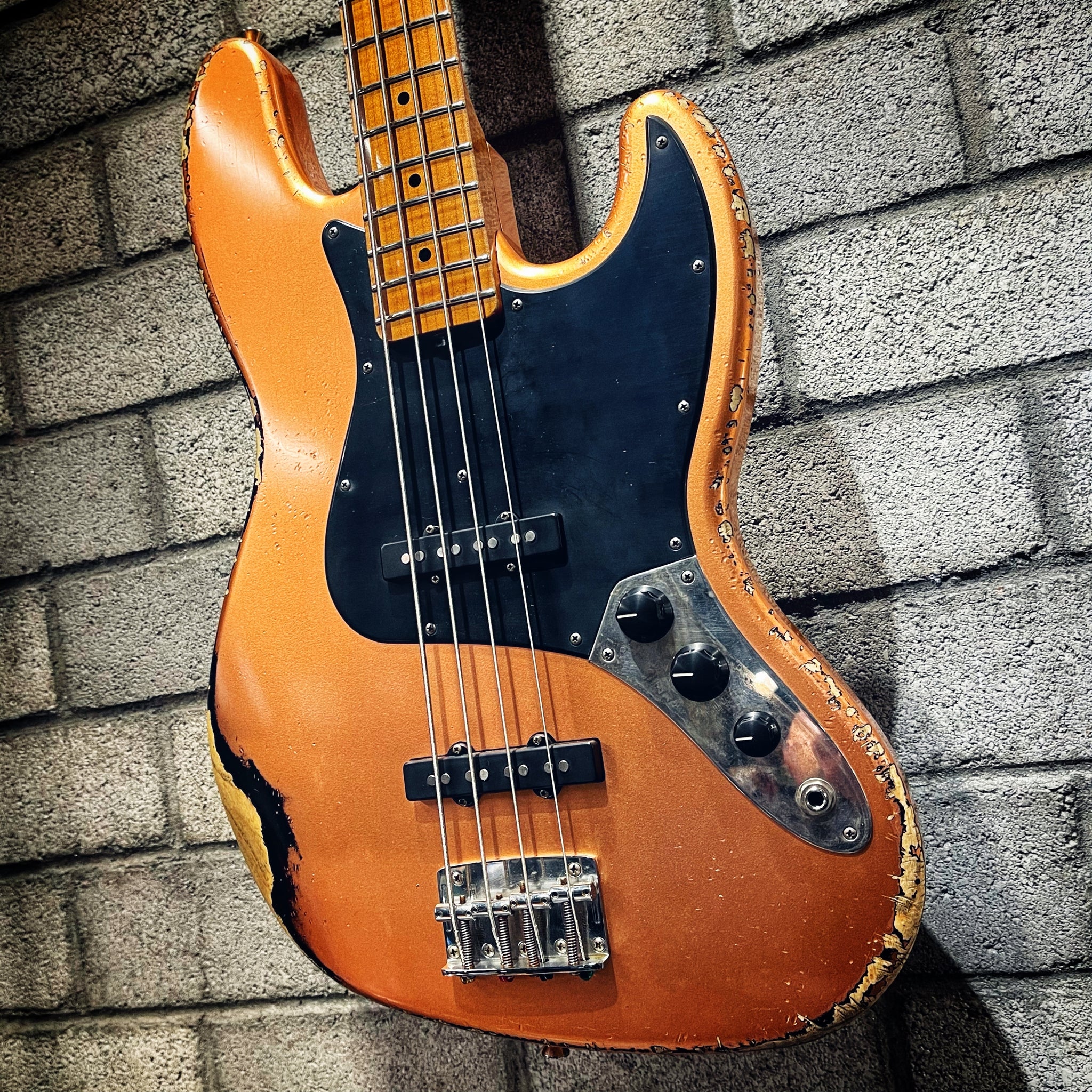 Shabat Guitars - Cougar Bass #006