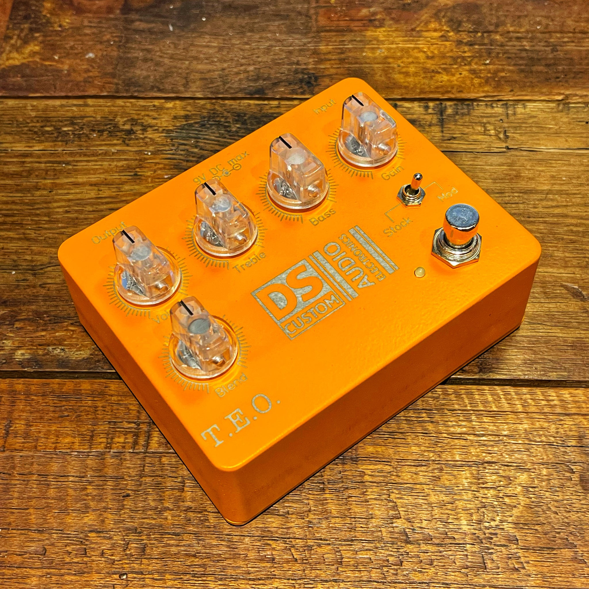 DS Custom - T.E.O.