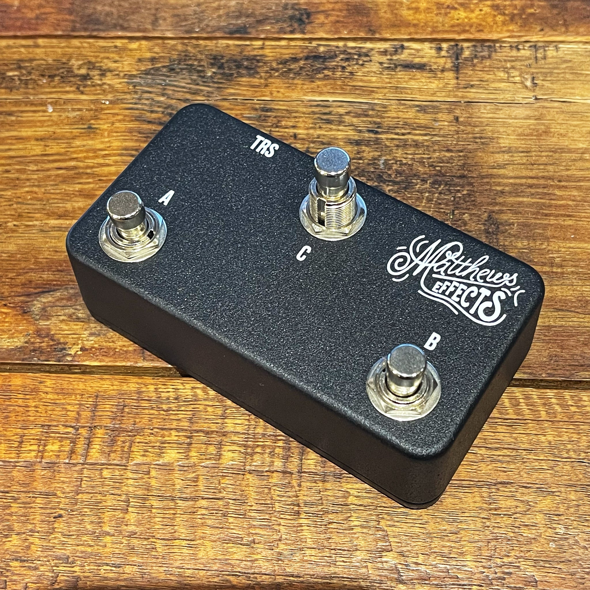 Matthews Effects - External 3 Switch