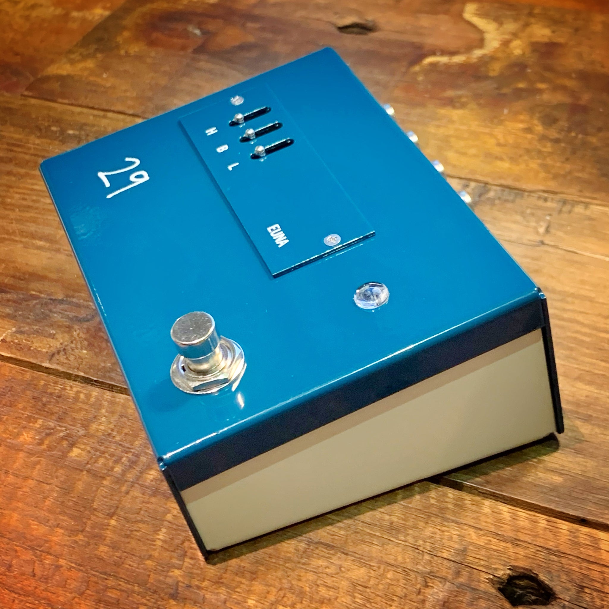 29 Pedals - EUNA
