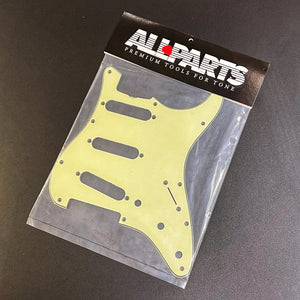 Allparts - Mint Green 62 Pickguard for Startocaster® [PG-0554-024]
