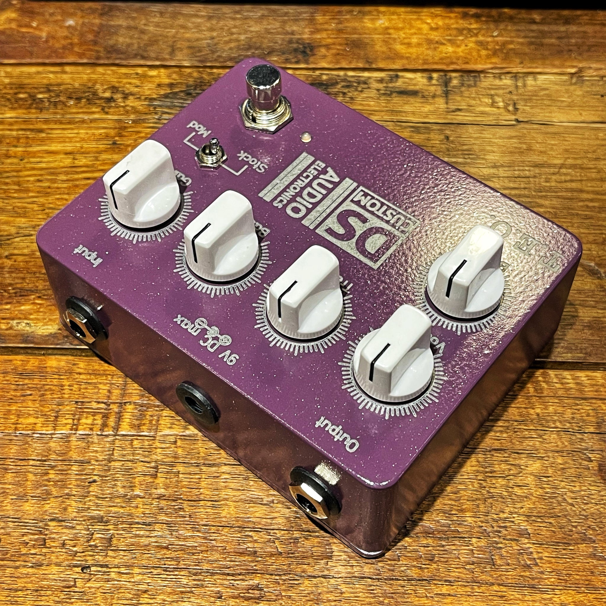 DS Custom - T.E.O.