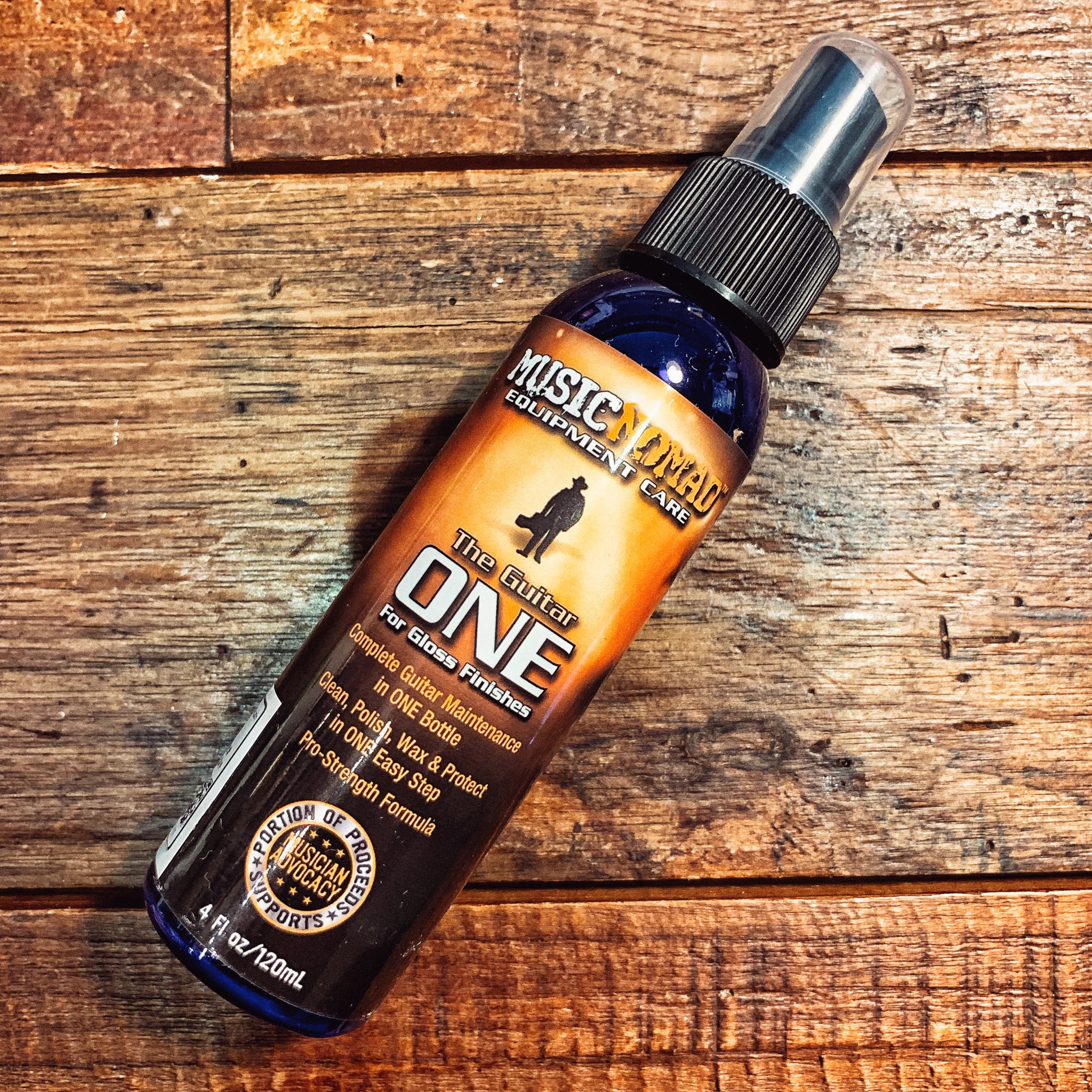 Music Nomad - The Guitar ONE - All in 1 Cleaner, Polish, Wax for Gloss Finishes
