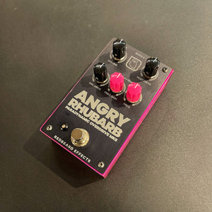 [PRE-OWNED] Redbeard Effects - Angry Rhubarb